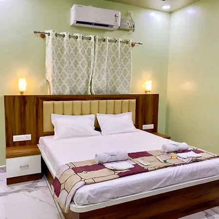 Arcadia Homestay Kasarkod Exterior photo