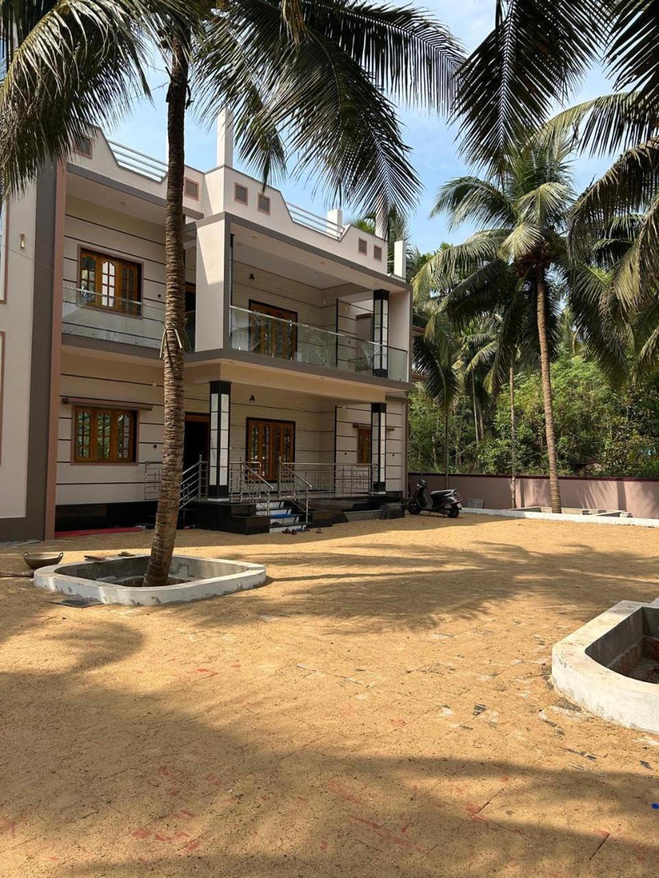 Arcadia Homestay *